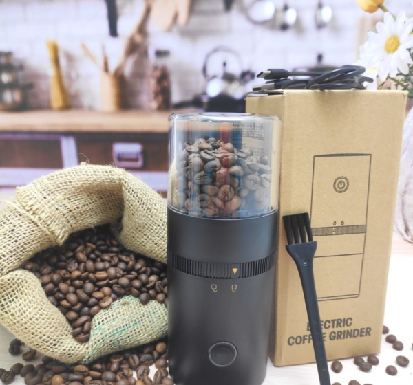 Кофемолка портативная Electric Coffee Grinder для дома и путешествий, USB